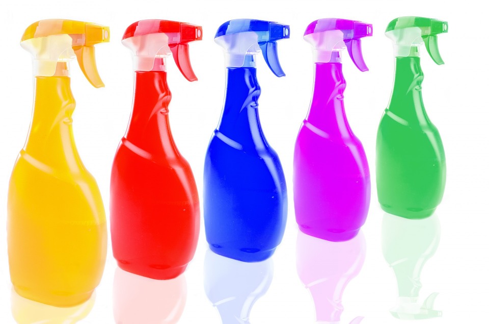 Make your house smell good-All spray household cleaner